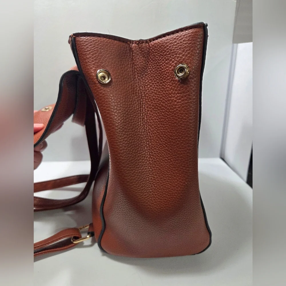 Brown Backpack/Purse - Picture 3 of 11